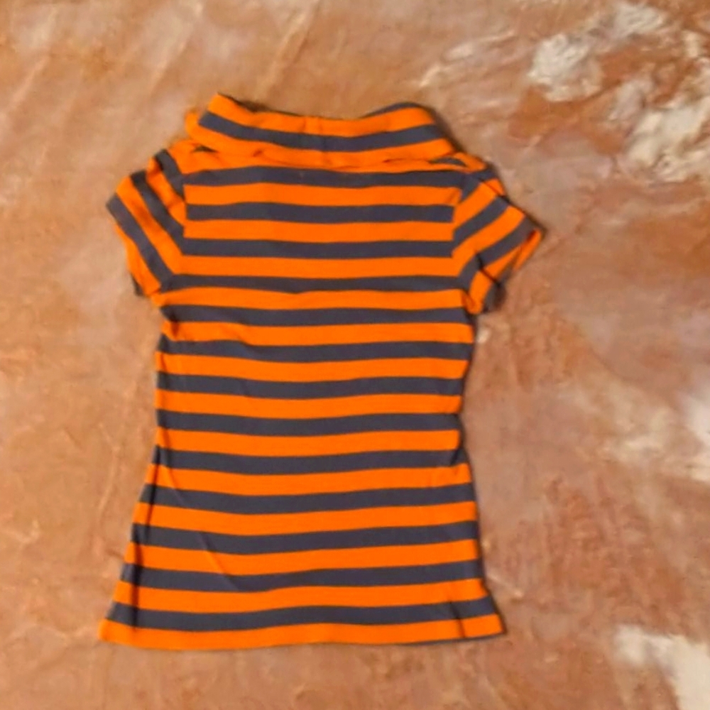 Woman's shirt